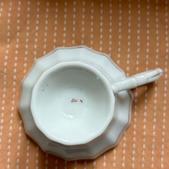 China Teacup made in Japan fruits & flowers - Picture 6 of 7